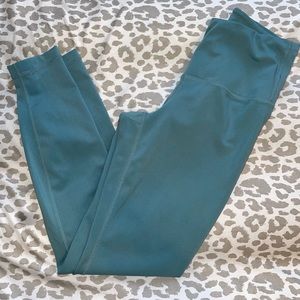 Teal green yoga leggings, size XS